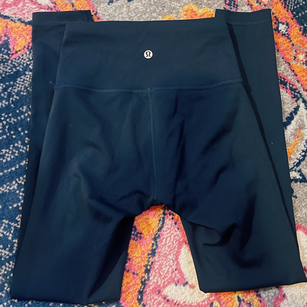 LIKE NEW - lululemon Navy High-waisted Align Leggings